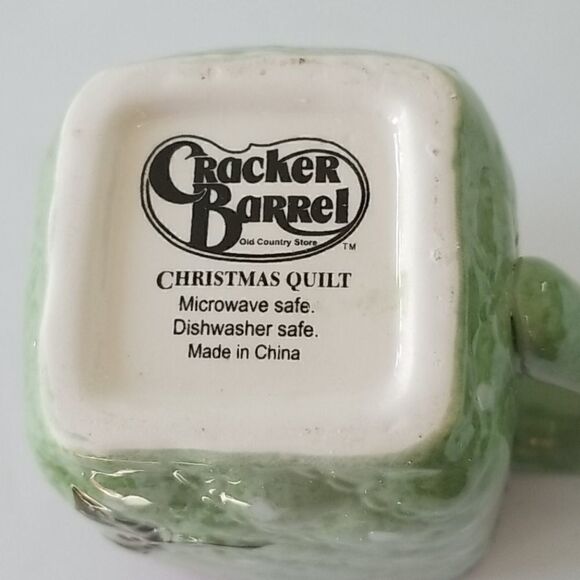 Cracker Barrel 'Christmas Quilt' Winter Mug and Spoon Set - Picture 9 of 9